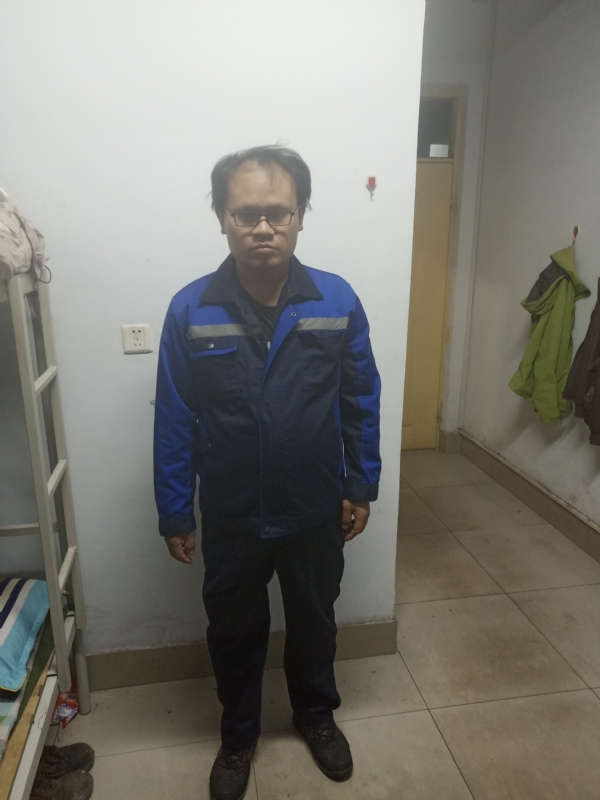 黄俊的第一张照片--临沂相亲服务中心