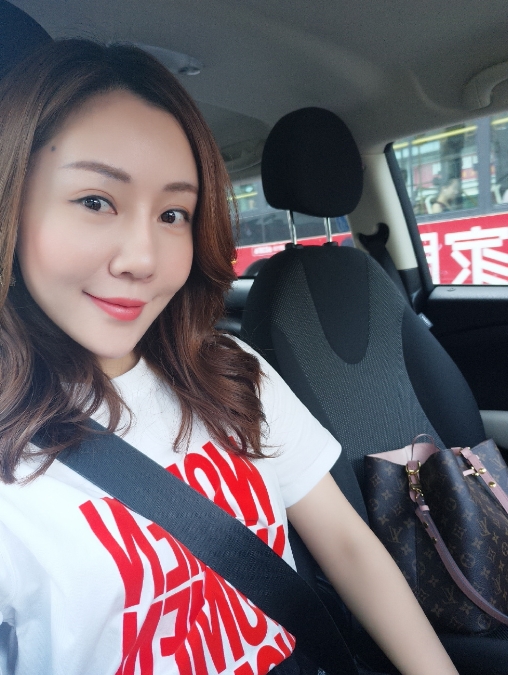 娜娜的第二张照片--临沂相亲服务中心