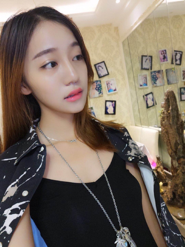 凉兮的第一张照片--临沂相亲服务中心