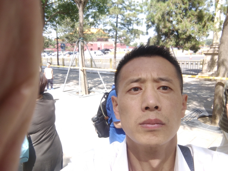 刘红兵的第一张照片--临沂相亲服务中心