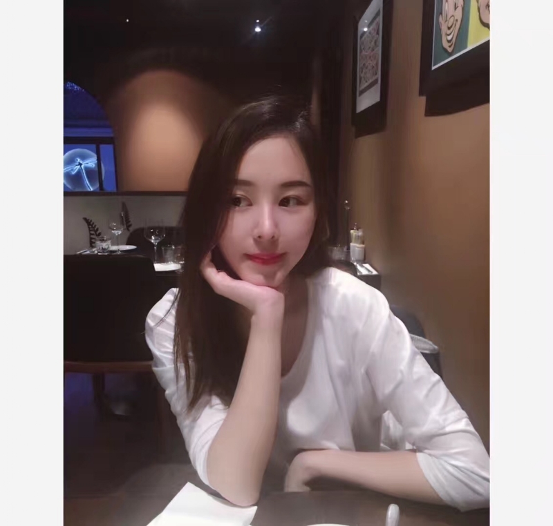 筱月悦的第一张照片--临沂相亲服务中心