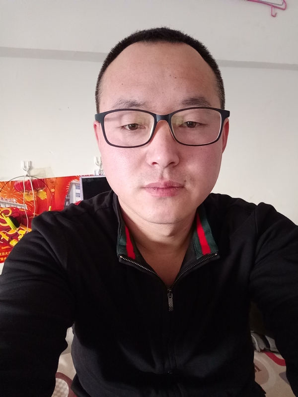 青苹果的第一张照片--临沂相亲服务中心