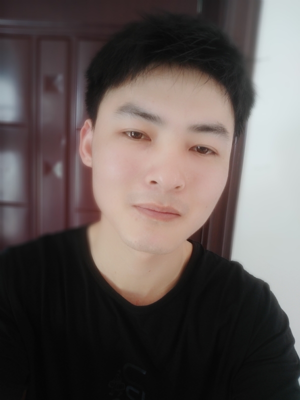 小情绪)っ的第一张照片--临沂相亲服务中心