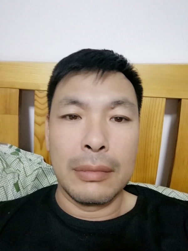 不爱当牛的第一张照片--临沂相亲服务中心