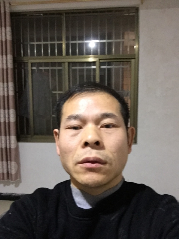 徐徐清风的第一张照片--临沂相亲服务中心