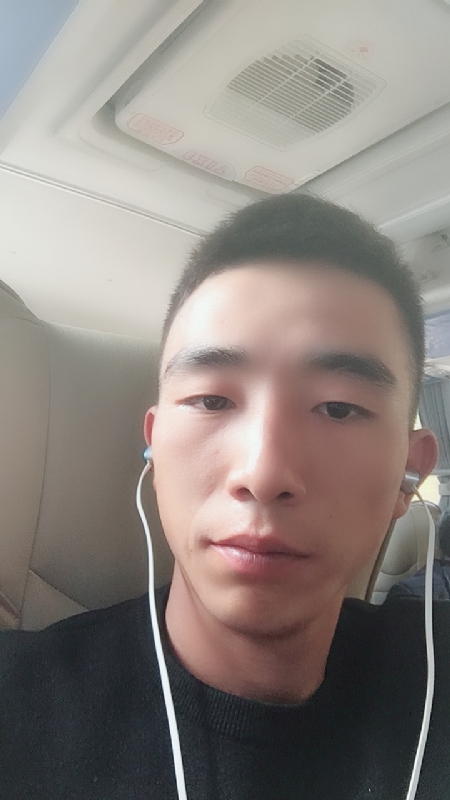 九二年的猴子的第一张照片--临沂相亲服务中心