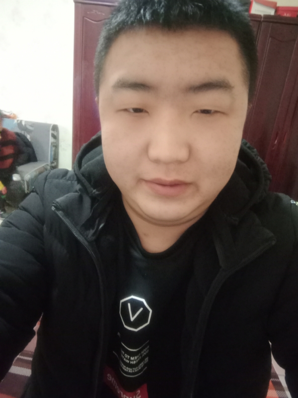 坦荡荡的第一张照片--临沂相亲服务中心