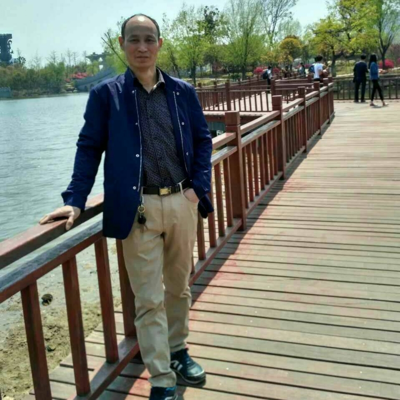 大随帅哥的第一张照片--临沂相亲服务中心