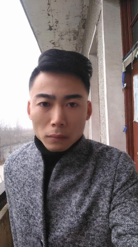 谁伴我闯荡的第一张照片--临沂相亲服务中心