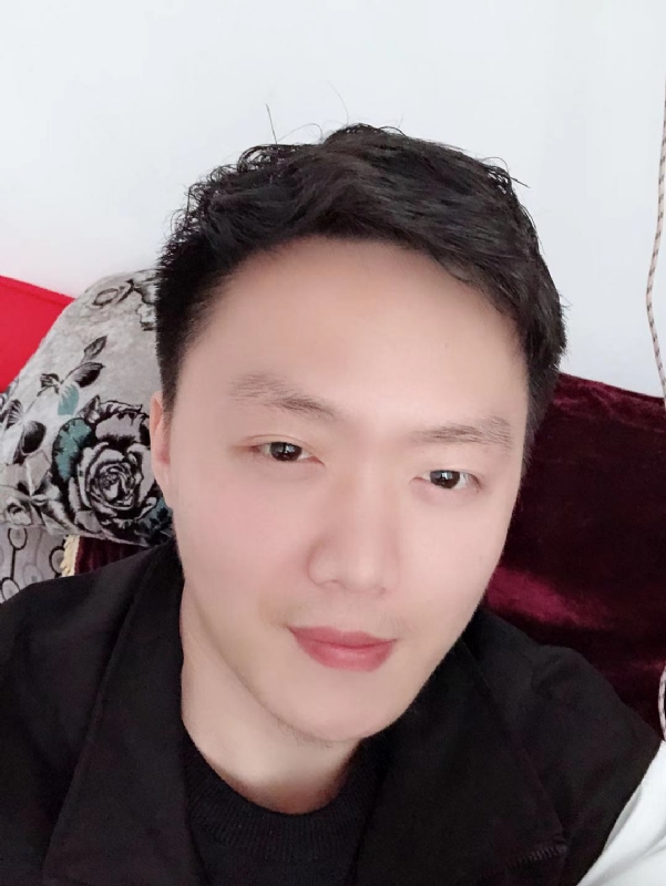 执迷的鲸鱼的第一张照片--临沂相亲服务中心