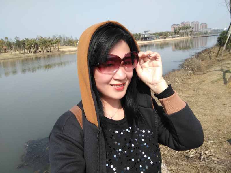 雅寻的第一张照片--临沂相亲服务中心