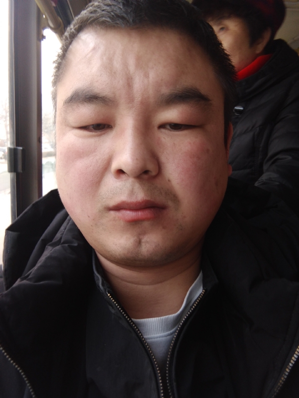 张延义的第一张照片--临沂相亲服务中心