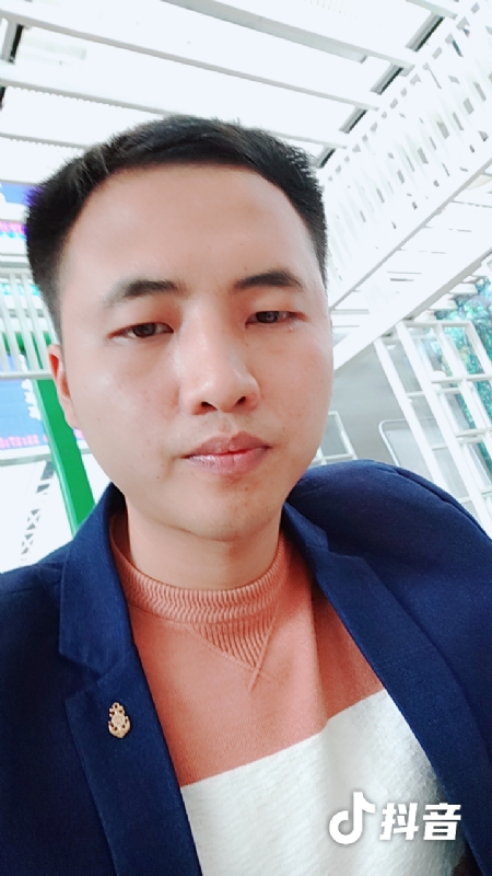 佳鑫的第一张照片--临沂相亲服务中心