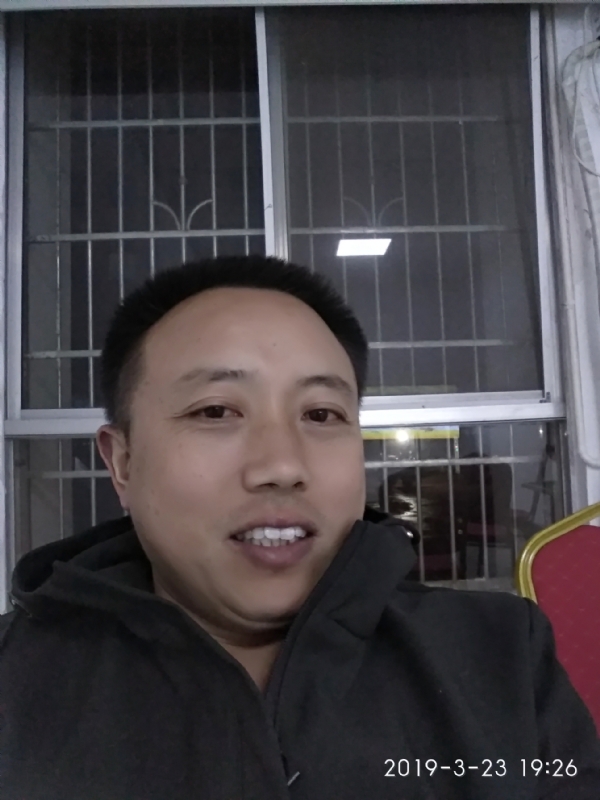 yunbo的第一张照片--临沂相亲服务中心
