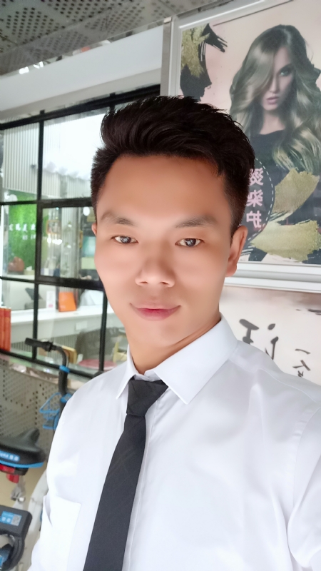 阳光男士的第一张照片--临沂相亲服务中心