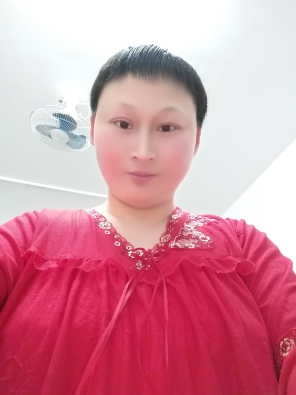 彩虹姐姐永不言弃的第一张照片--临沂相亲服务中心