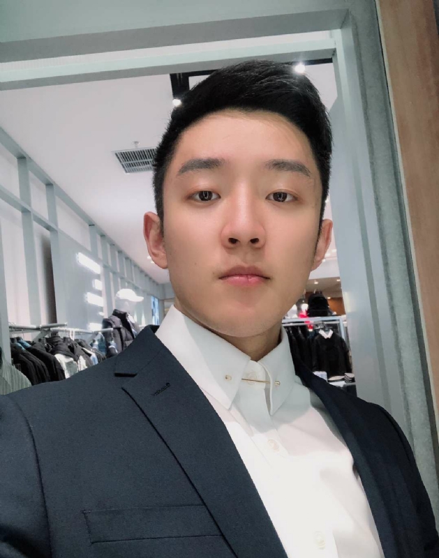 木头人的第一张照片--临沂相亲服务中心