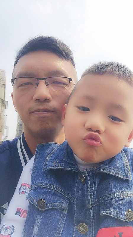 林松的第一张照片--临沂相亲服务中心