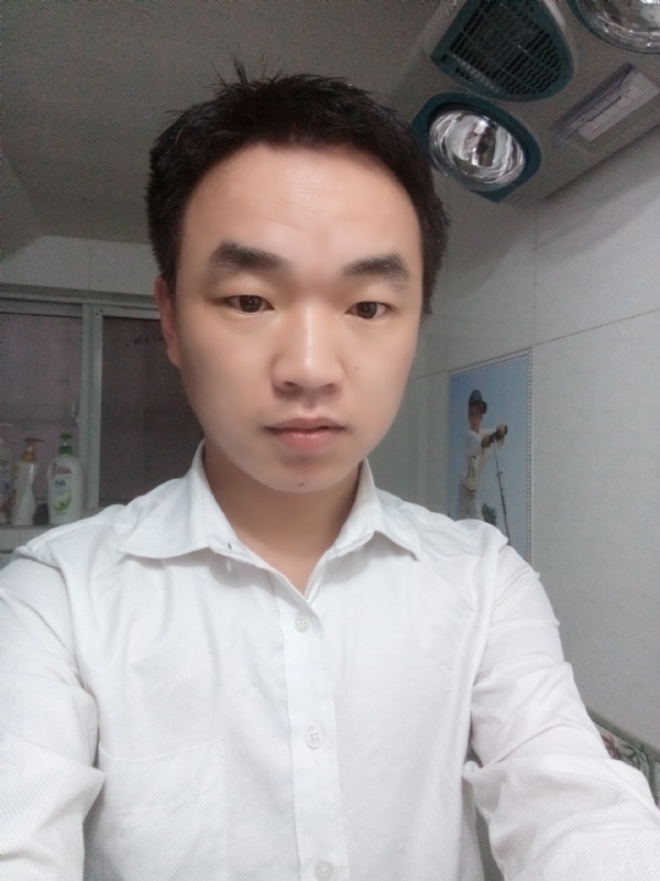 夜凉露沾衣的第二张照片--临沂相亲服务中心