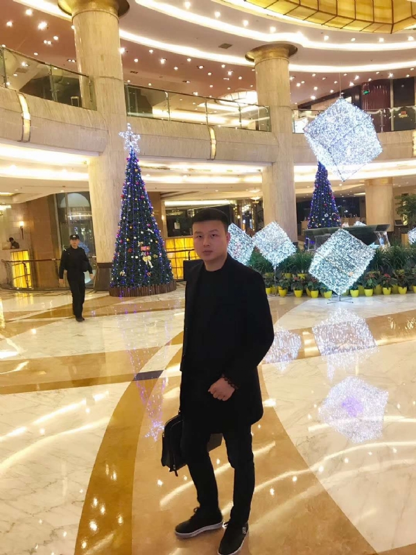 够钟的第一张照片--临沂相亲服务中心