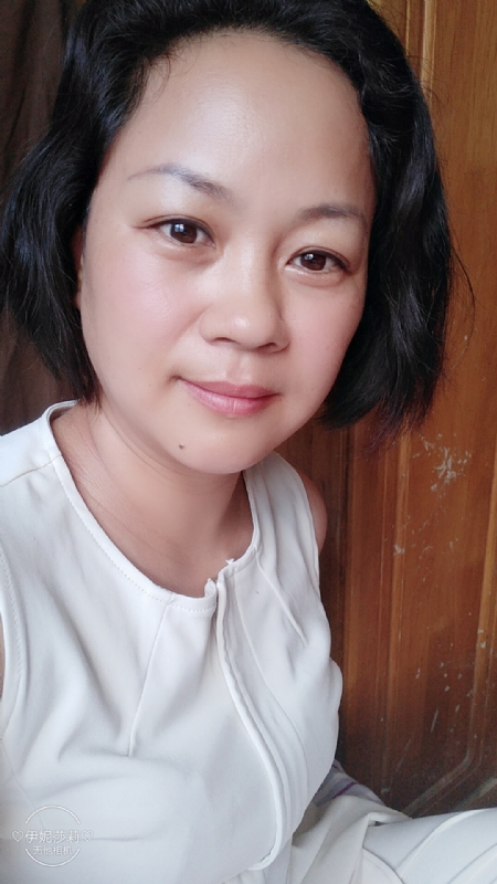 催乳师的第一张照片--临沂相亲服务中心