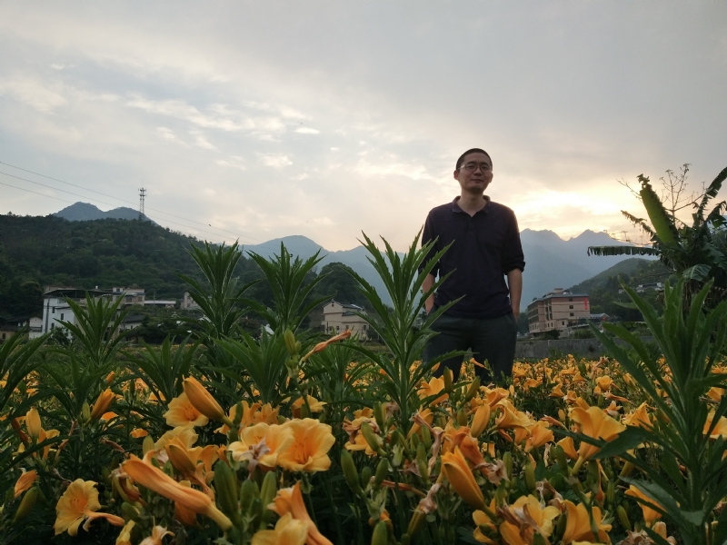 黄晓东的第一张照片--临沂相亲服务中心