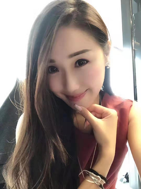 彩蝶的第一张照片--临沂相亲服务中心