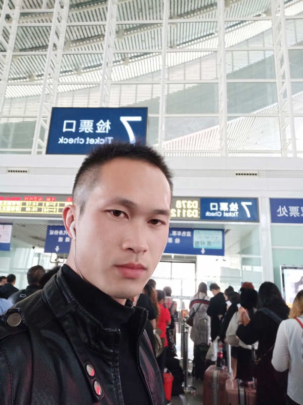 一叶知秋的第一张照片--临沂相亲服务中心