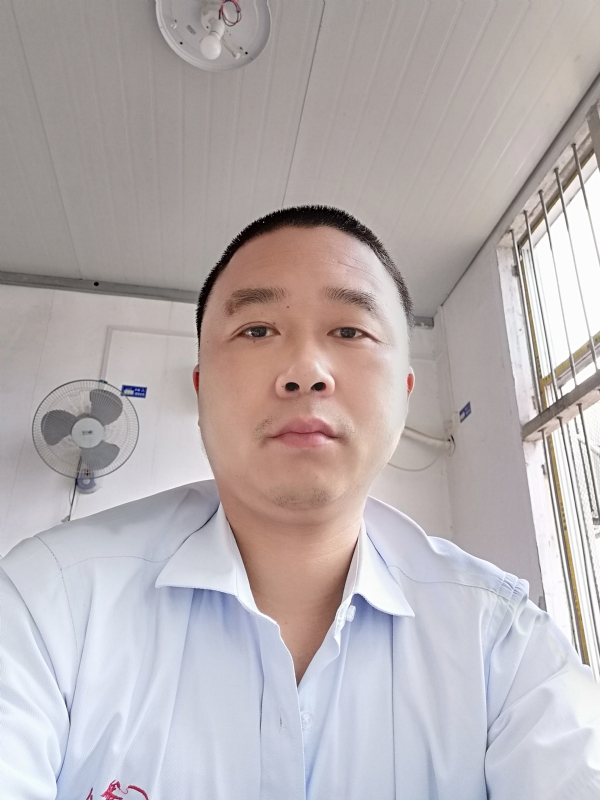 平安的第一张照片--临沂相亲服务中心