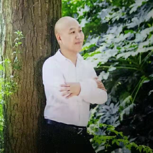 郑鑫牵手的第一张照片--临沂相亲服务中心