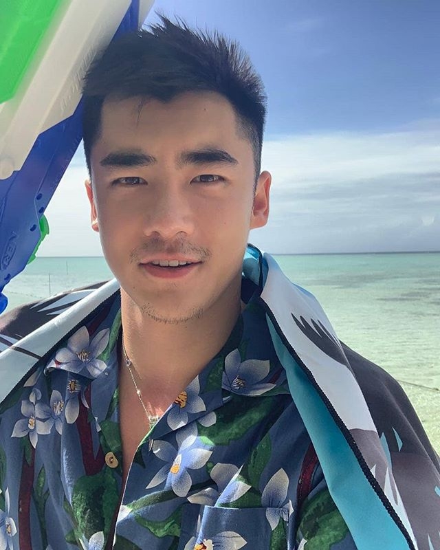 似风沙的第一张照片--临沂相亲服务中心