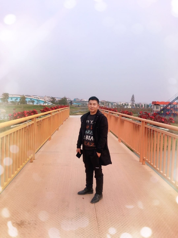 清风的第二张照片--临沂相亲服务中心