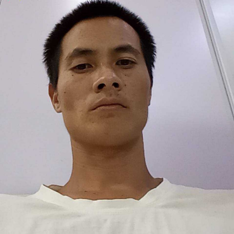 孤独的第一张照片--临沂相亲服务中心