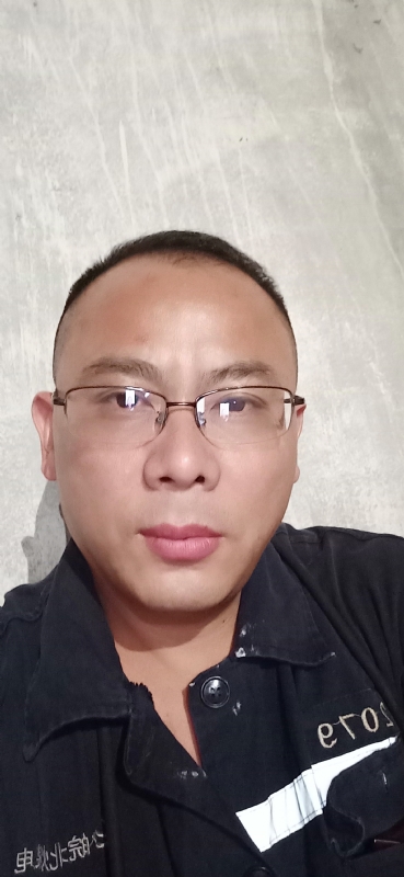 知足常乐的第一张照片--临沂相亲服务中心