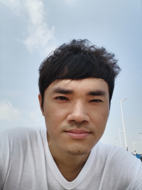 老实人的第一张照片--临沂相亲服务中心