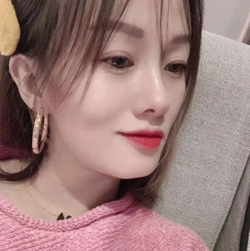 微醺的笑容的第一张照片--临沂相亲服务中心