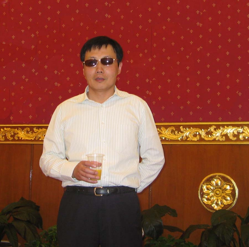 威胜的第二张照片--临沂相亲服务中心