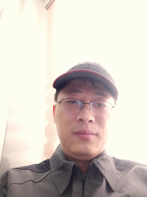 小马哥的第一张照片--临沂相亲服务中心