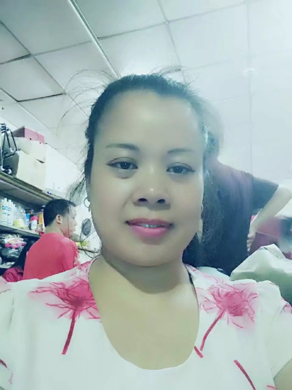 把自己当宝贝的第一张照片--临沂相亲服务中心