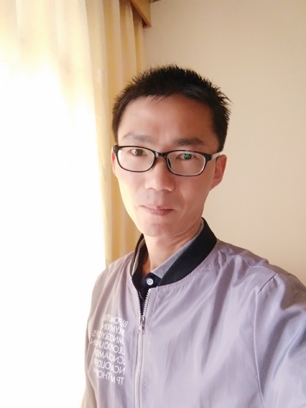 平凡的风的第二张照片--临沂相亲服务中心