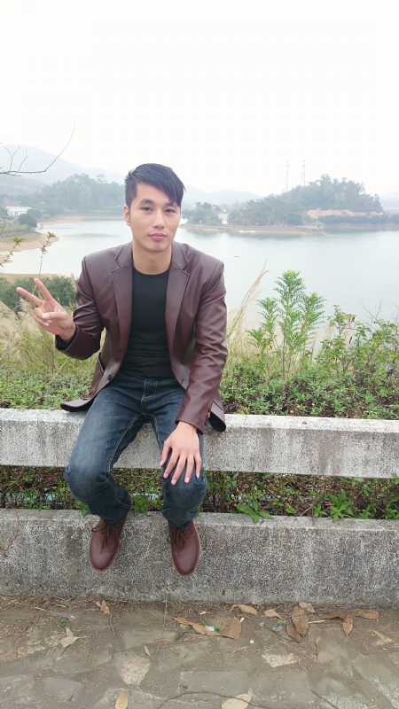 达尔的第一张照片--临沂相亲服务中心