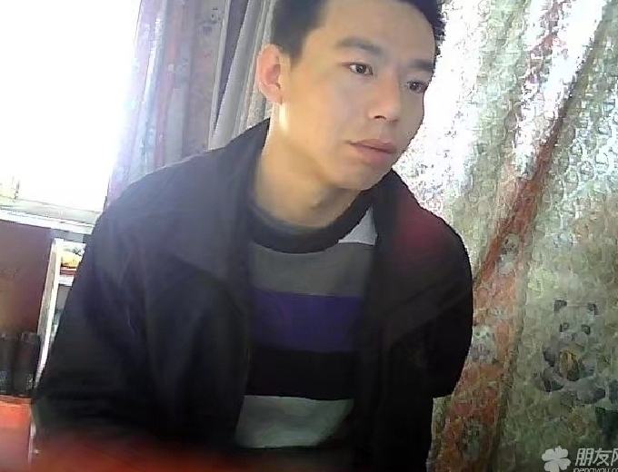 向钱奔跑的第一张照片--临沂相亲服务中心