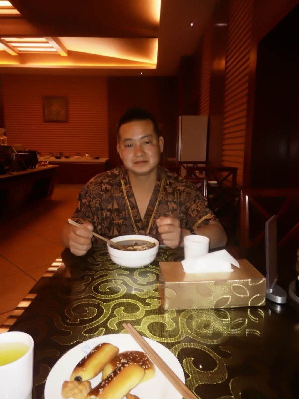 会飞的鱼的第一张照片--临沂相亲服务中心