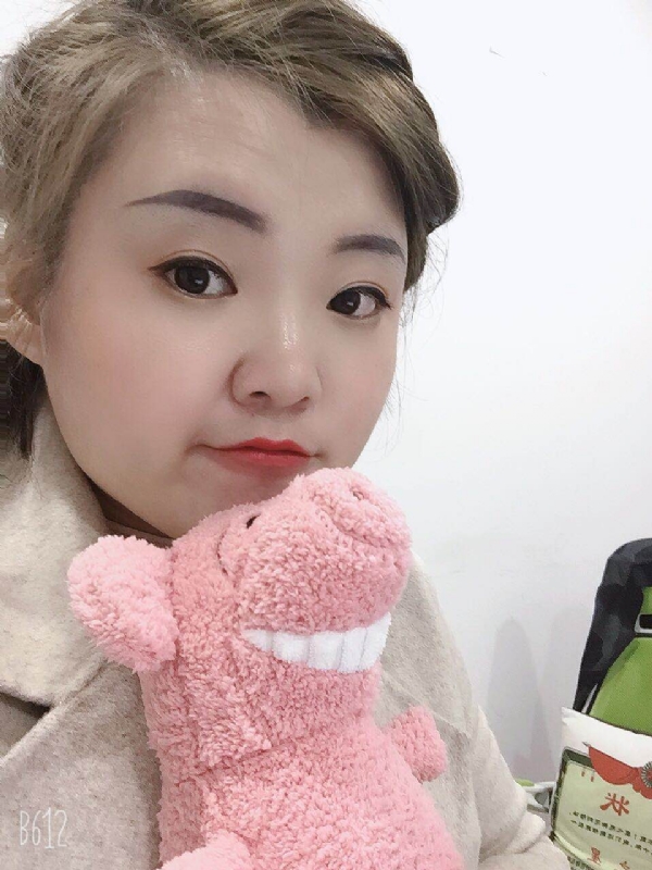 李娜的第一张照片--临沂相亲服务中心
