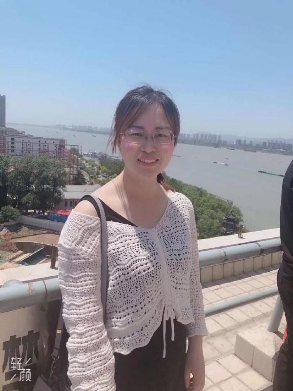 随缘的第一张照片--临沂相亲服务中心