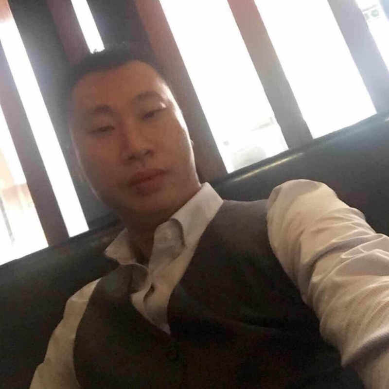 陈威的第一张照片--临沂相亲服务中心