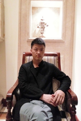 制片人杨亚林的第一张照片--临沂相亲服务中心