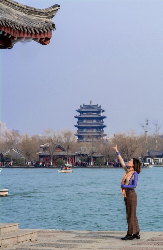 深水百合的第一张照片--临沂相亲服务中心