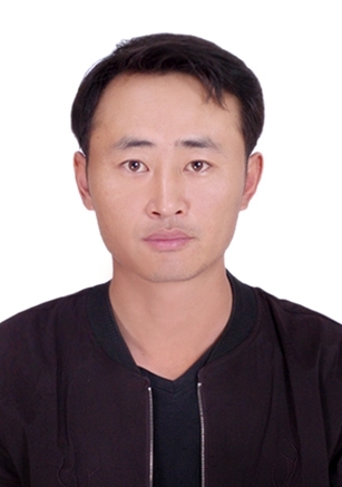 淡漠痕的第二张照片--临沂相亲服务中心