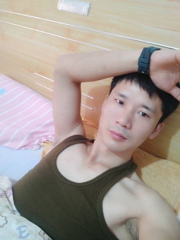 平凡之路的第一张照片--临沂相亲服务中心
